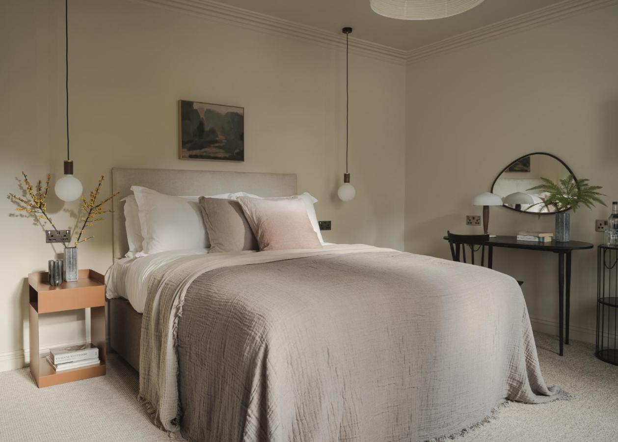 Leighton House - Boutique Bed and breakfast