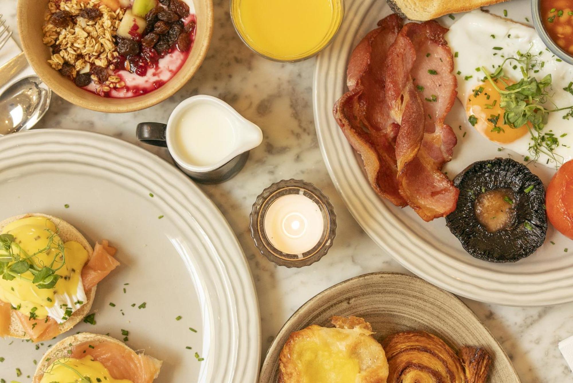 Leighton House - Boutique Bed and breakfast